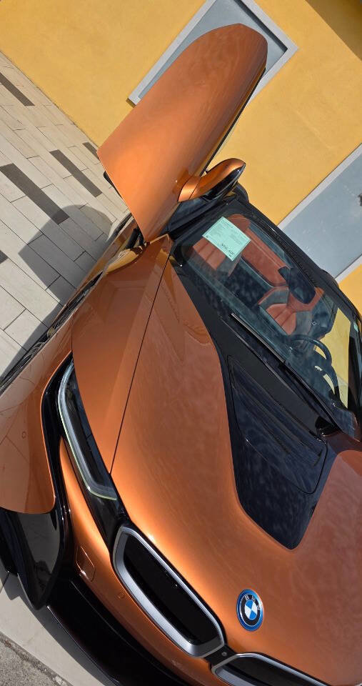 Used 2019 BMW i8 Roadster image 31
