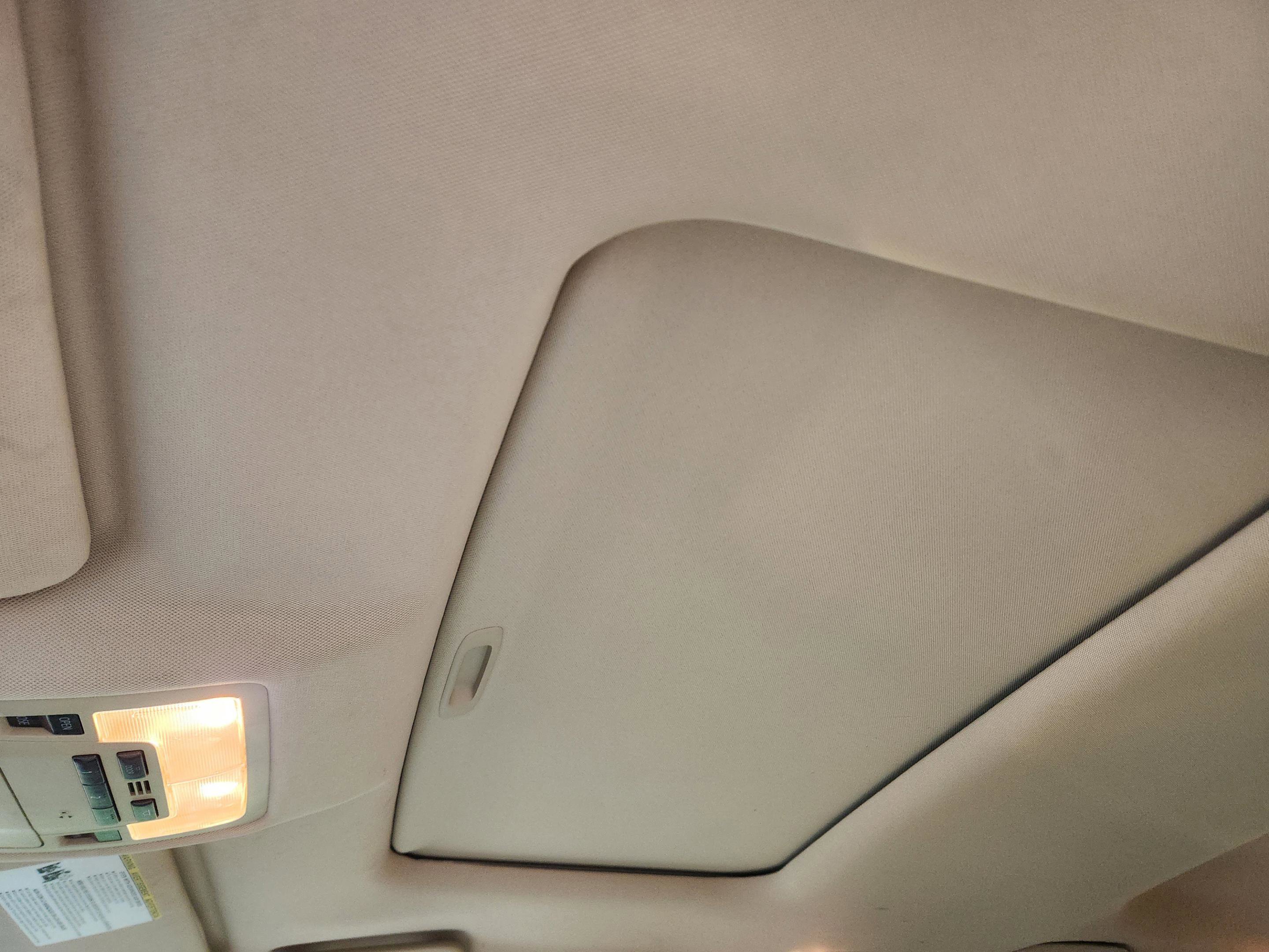 Used 2015 Toyota Highlander XLE image 18