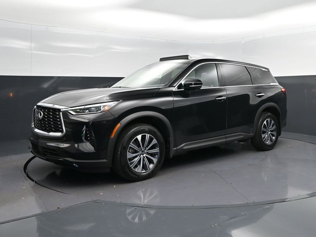 Used 2023 INFINITI QX60 Pure image 3