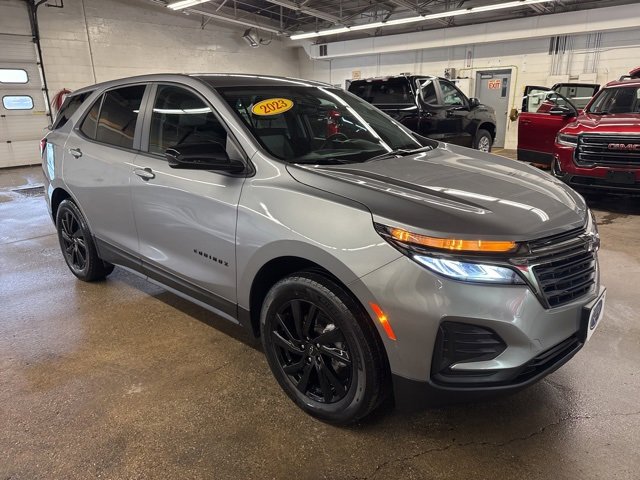 Used 2023 Chevrolet Equinox LS w/ LS Convenience Package image 8