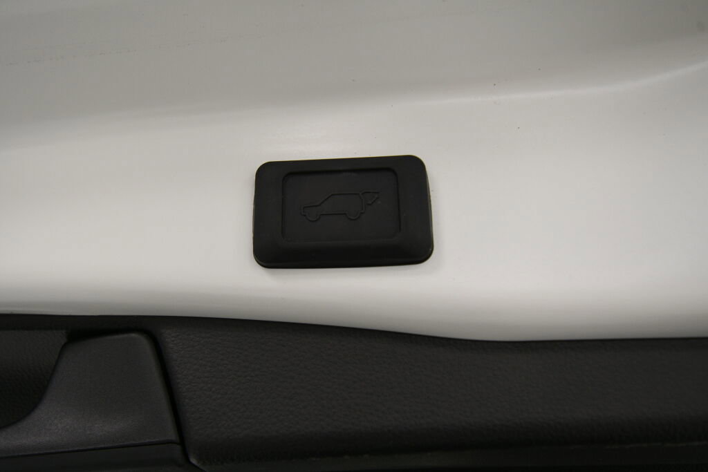 Used 2022 Toyota RAV4 XSE image 33