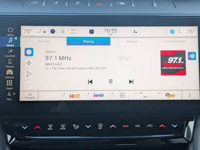 New 2026 Jeep Grand Cherokee Limited AWD/4WD image 24