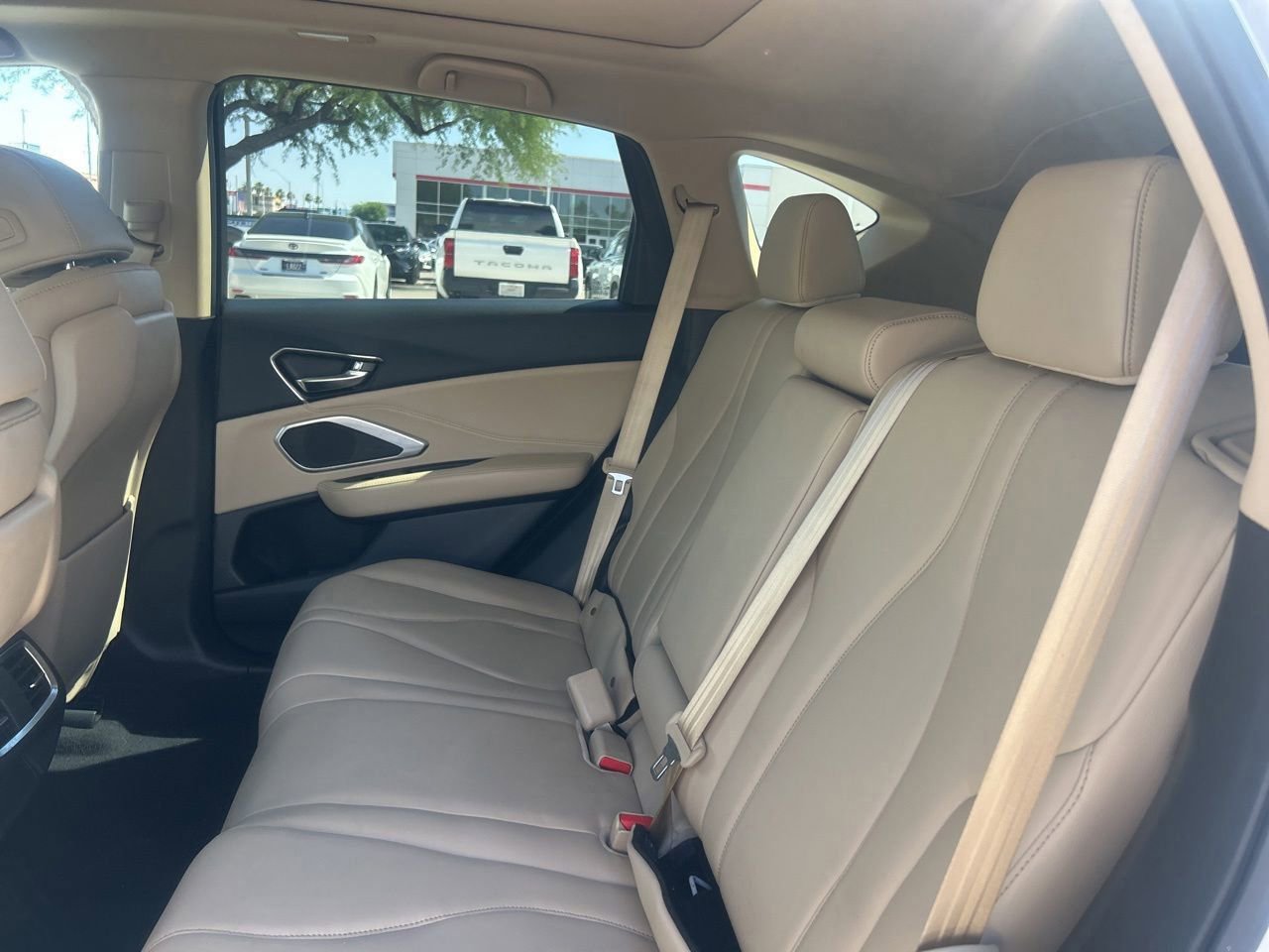 Used 2023 Acura RDX AWD image 8