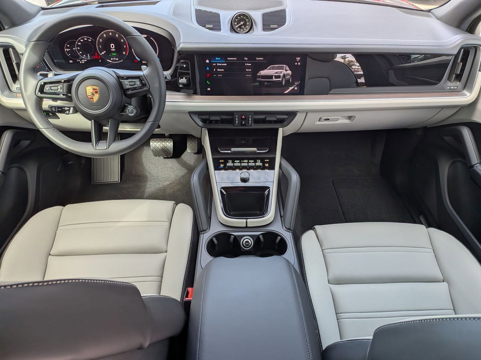 New 2026 Porsche Cayenne E-Hybrid image 24