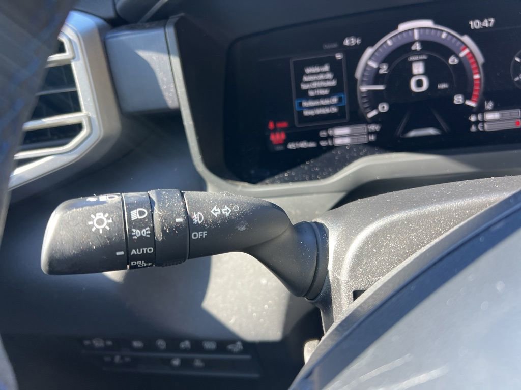 Used 2022 Toyota Tundra Platinum w/ Advanced Package image 27