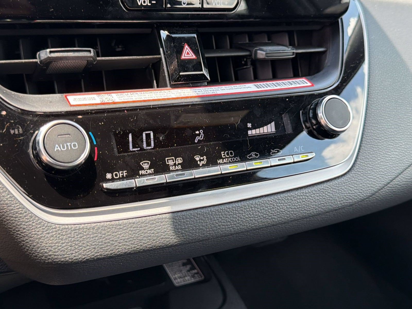 Used 2026 Toyota Corolla SE w/ SE Package FWD image 26