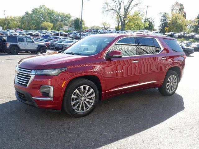 Used 2023 Chevrolet Traverse Premier image 10