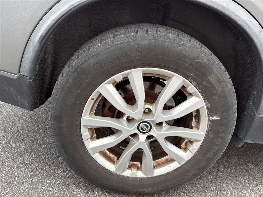 Used 2019 Nissan Rogue SV AWD/4WD image 11