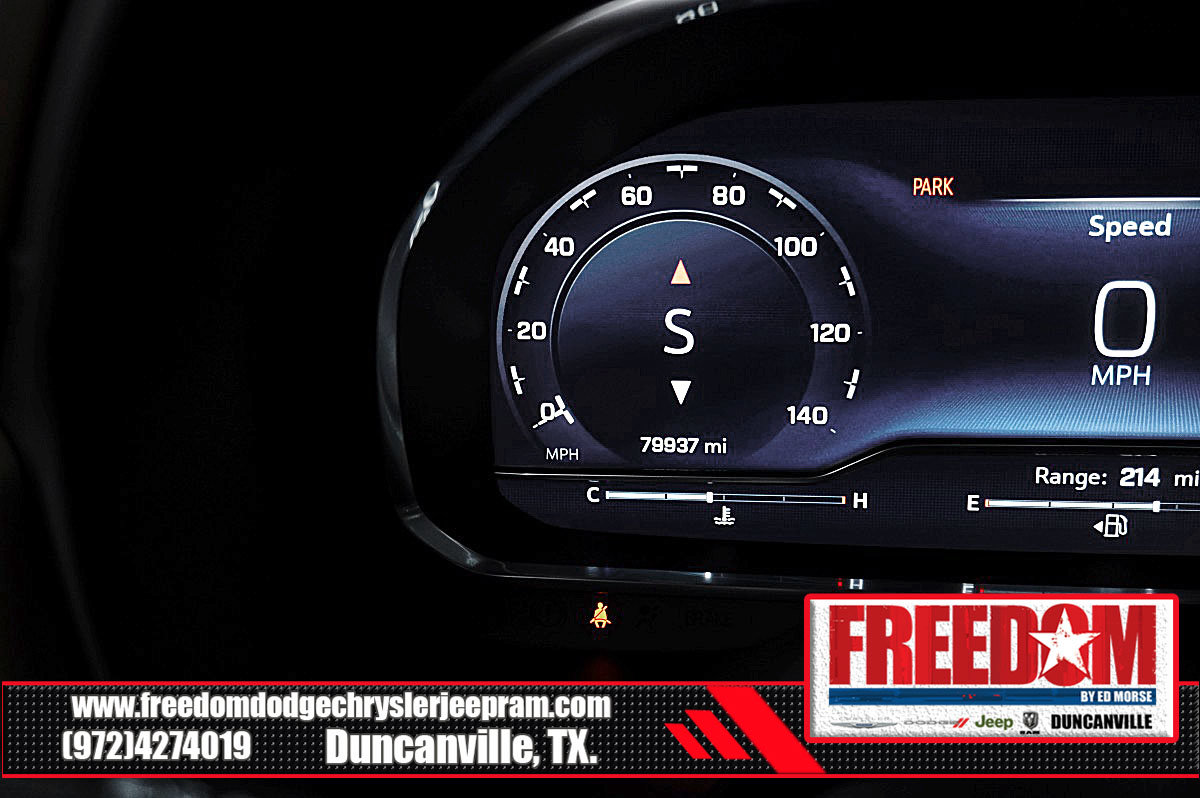 Used 2023 Chevrolet Suburban High Country AWD/4WD image 33