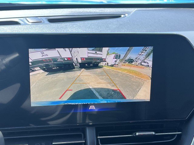 Used 2025 Chevrolet Trax LT w/ Driver Confidence Package FWD image 14