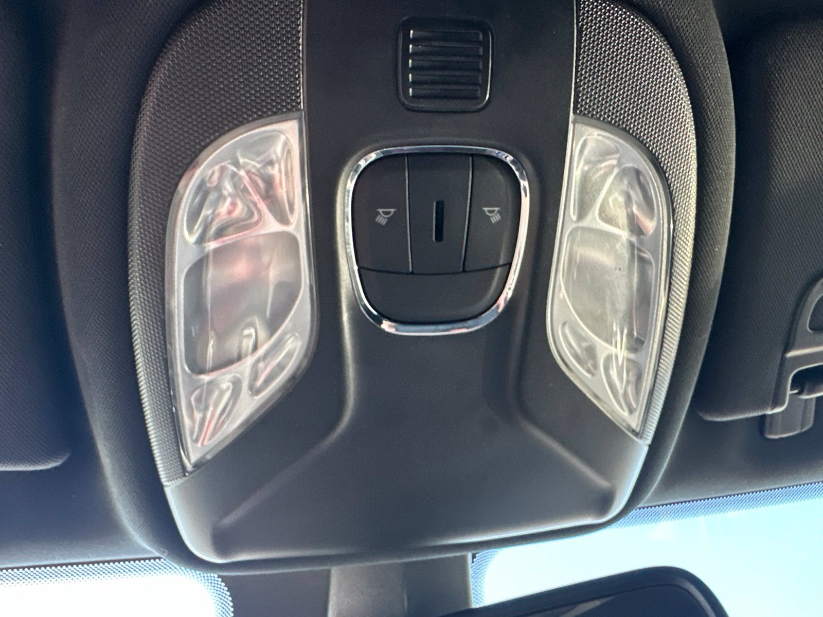 Used 2024 Jeep Compass Trailhawk AWD/4WD image 72