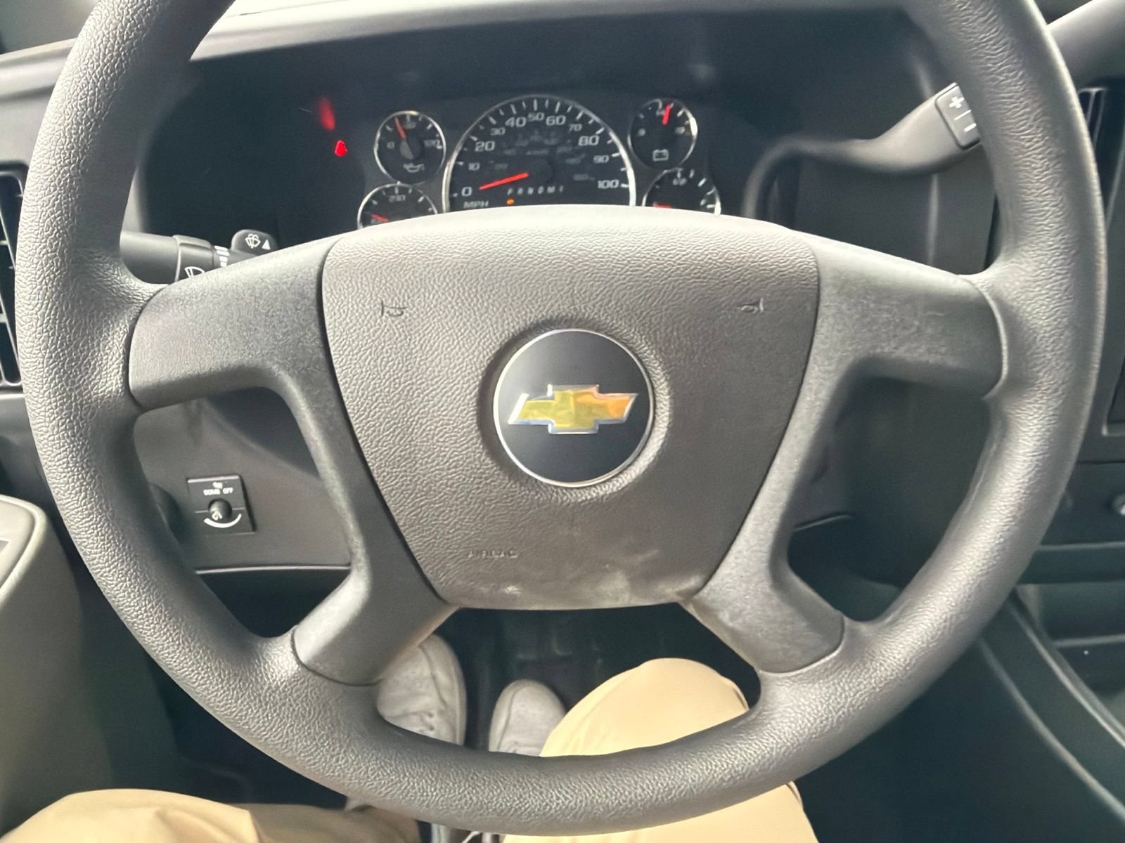 New 2026 Chevrolet Express 3500 w/ Power Convenience Package RWD image 12
