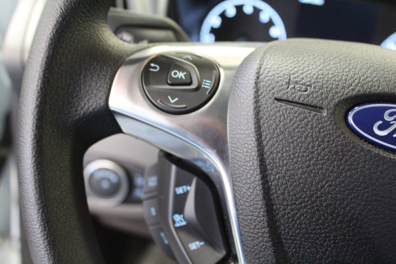 Used 2023 Ford Transit Connect XLT image 10