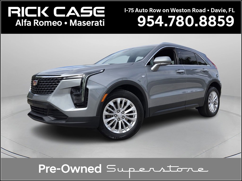 Used 2024 Cadillac XT4 Luxury w/ Cold Weather Package image 1