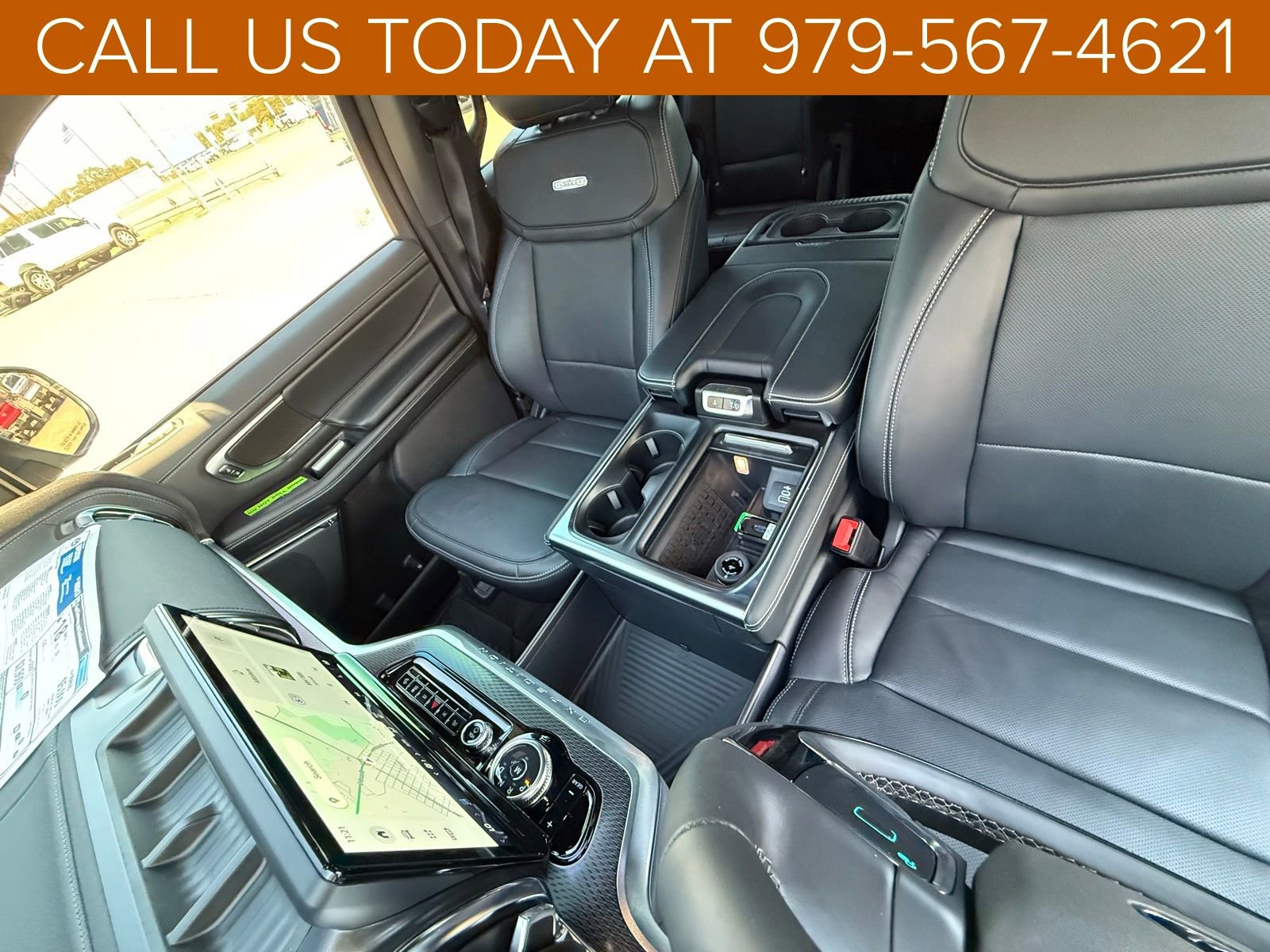 New 2025 Ford Expedition Platinum image 18
