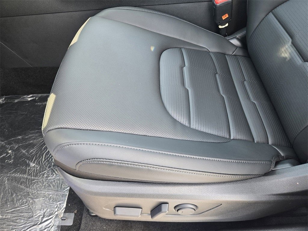 New 2026 Kia Sportage SX image 17