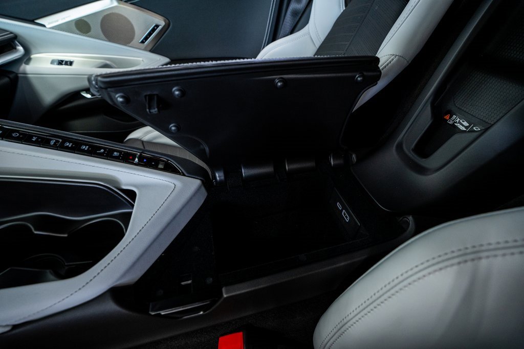 Used 2025 Chevrolet Corvette Z06 w/ Battery Protection Package image 53