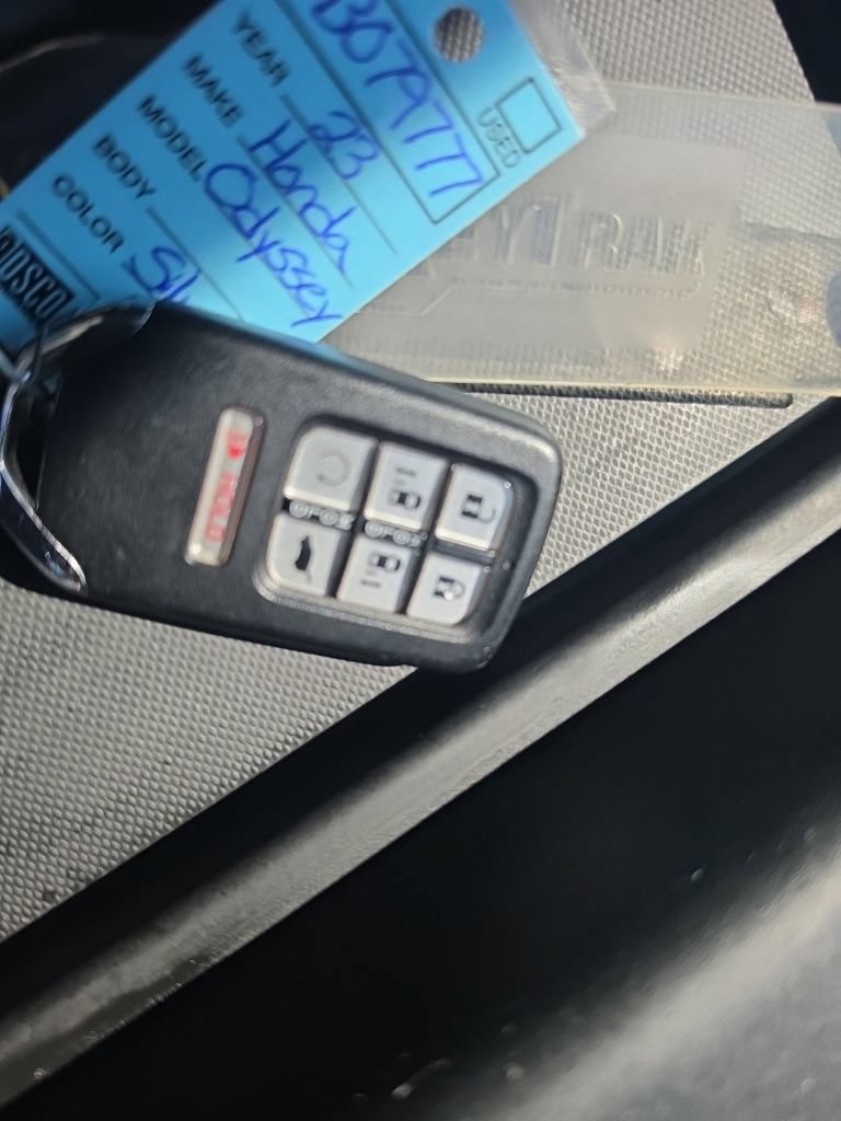 Used 2023 Honda Odyssey Touring image 30
