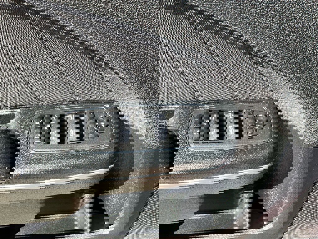 Certified 2023 Dodge Charger SXT w/ Cold Weather Package image 16