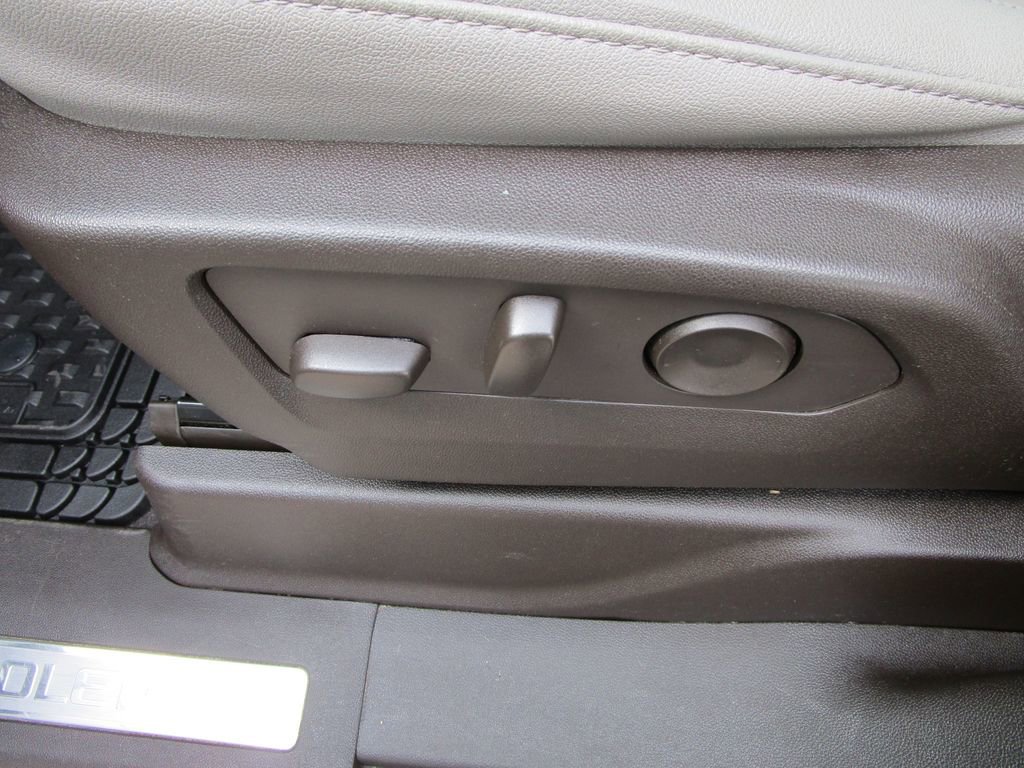 Used 2023 Chevrolet Tahoe LT image 26