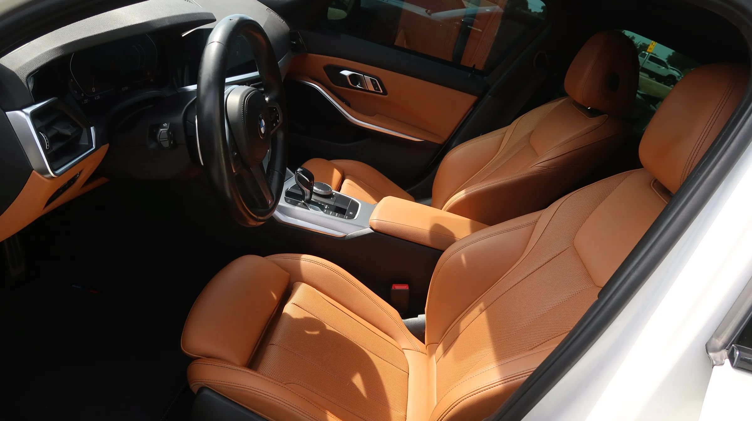 Used 2022 BMW M340i RWD image 16