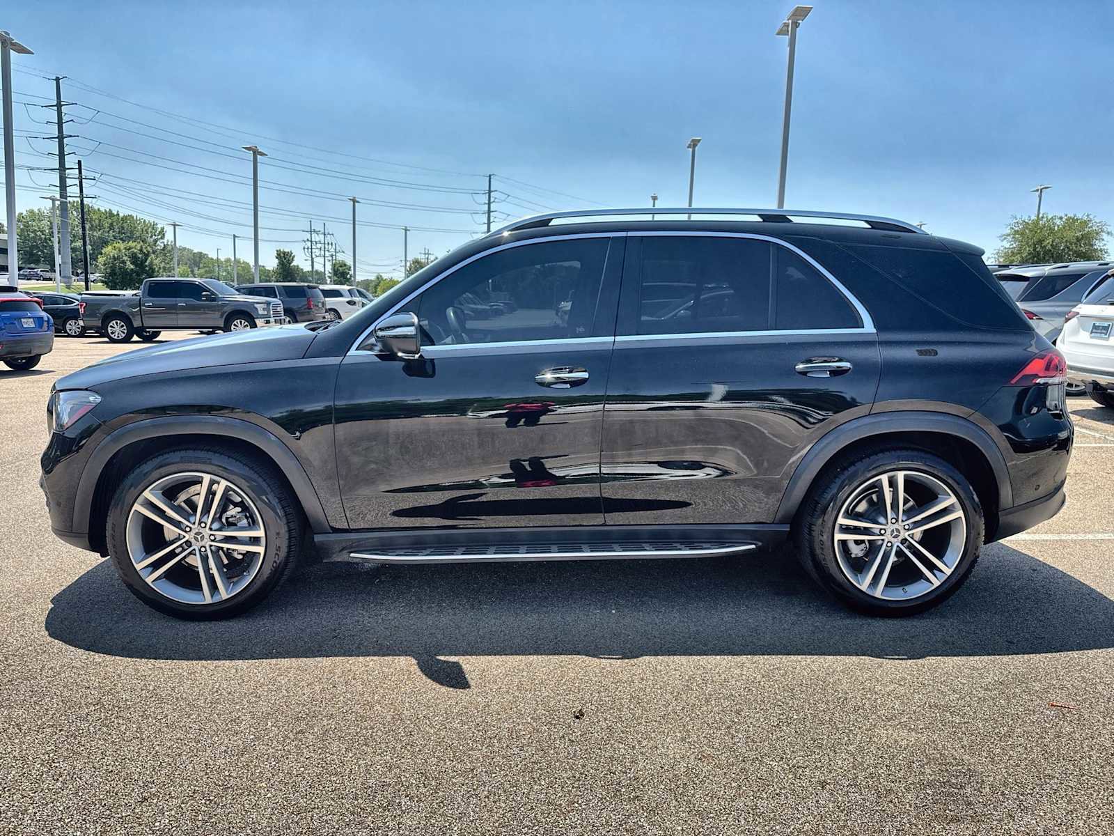 Used 2022 Mercedes-Benz GLE 350 4MATIC image 5