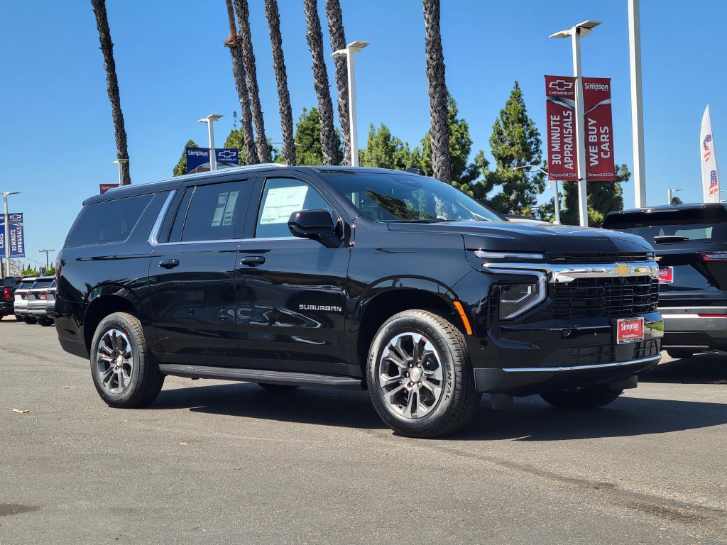 New 2027 Chevrolet Suburban LS RWD image 29