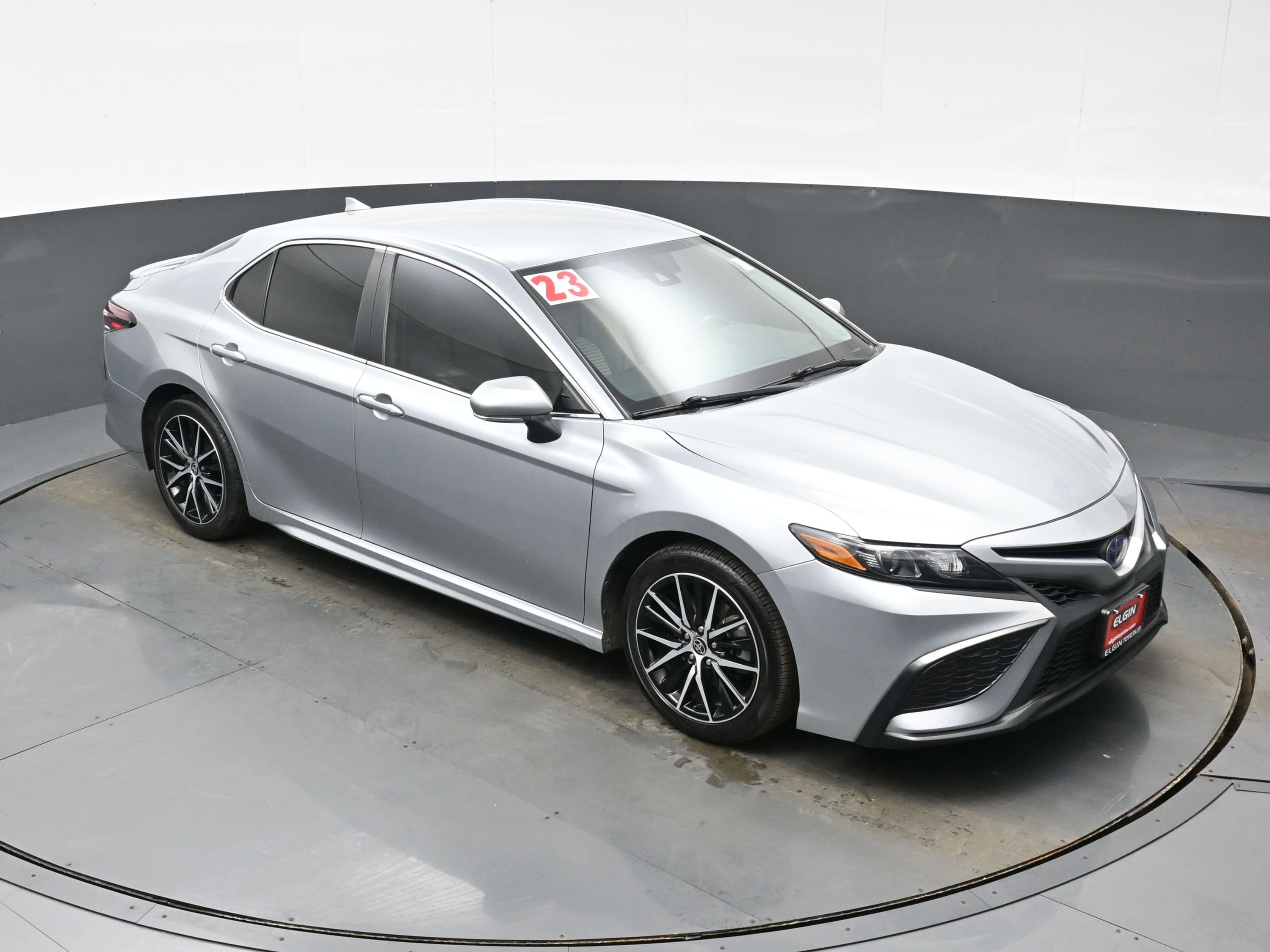 Used 2023 Toyota Camry SE image 33