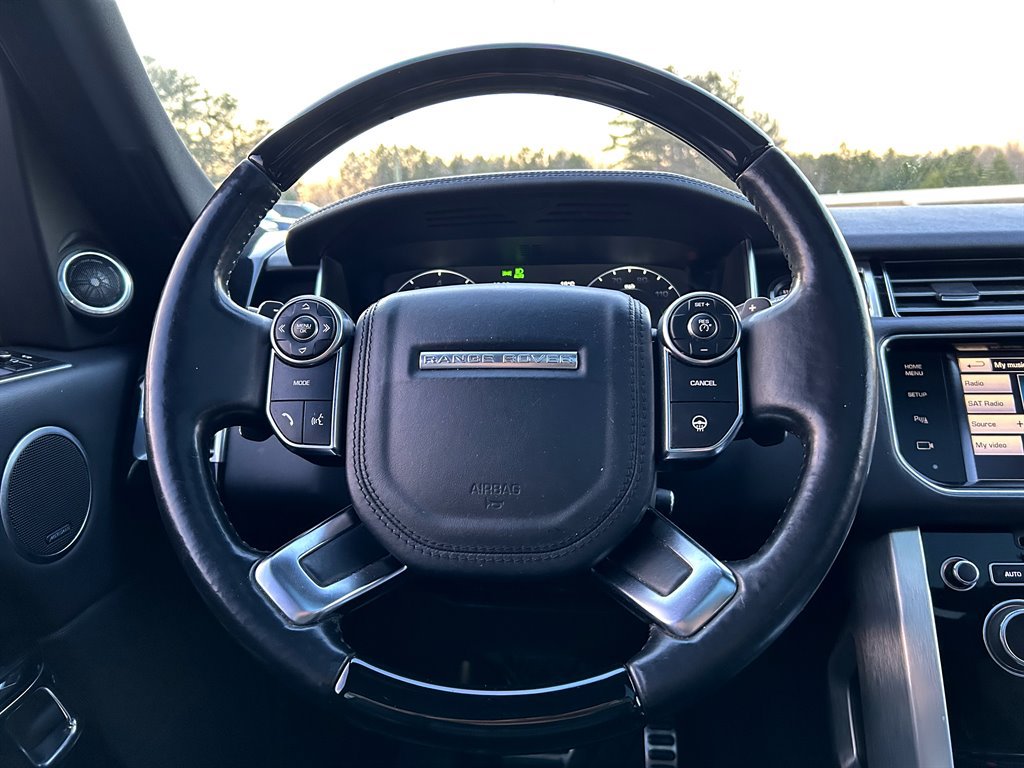Used 2014 Land Rover Range Rover Supercharged AWD/4WD image 15