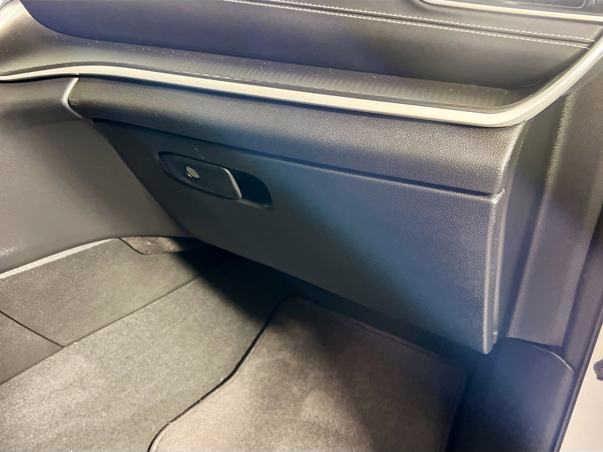 Used 2024 Jeep Grand Cherokee Altitude image 35