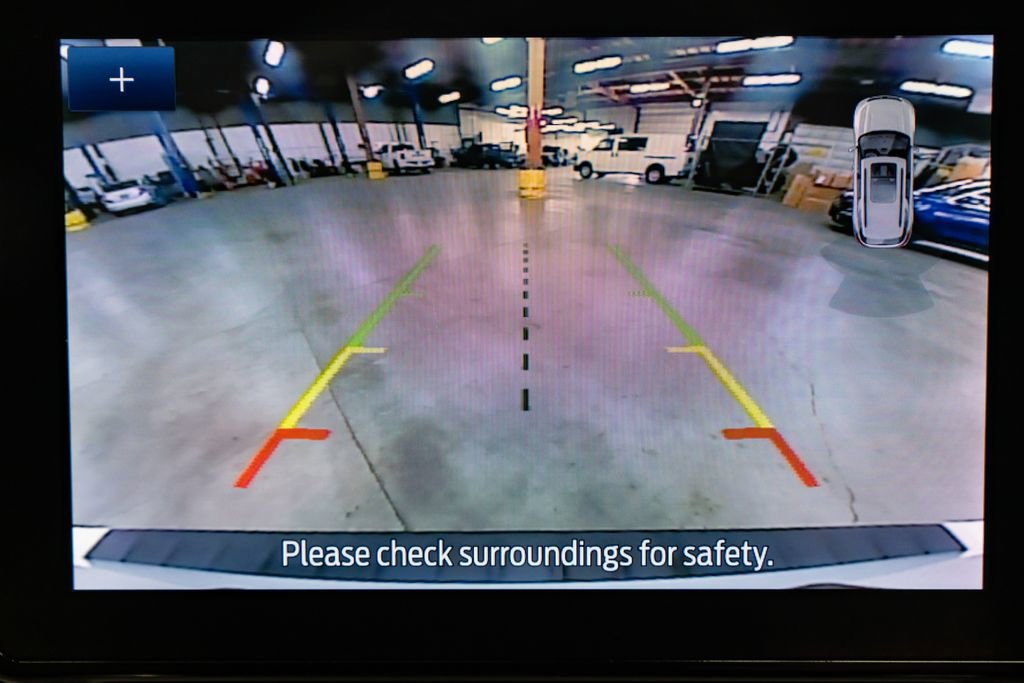 Used 2020 Ford Explorer XLT w/ Equipment Group 202A image 22