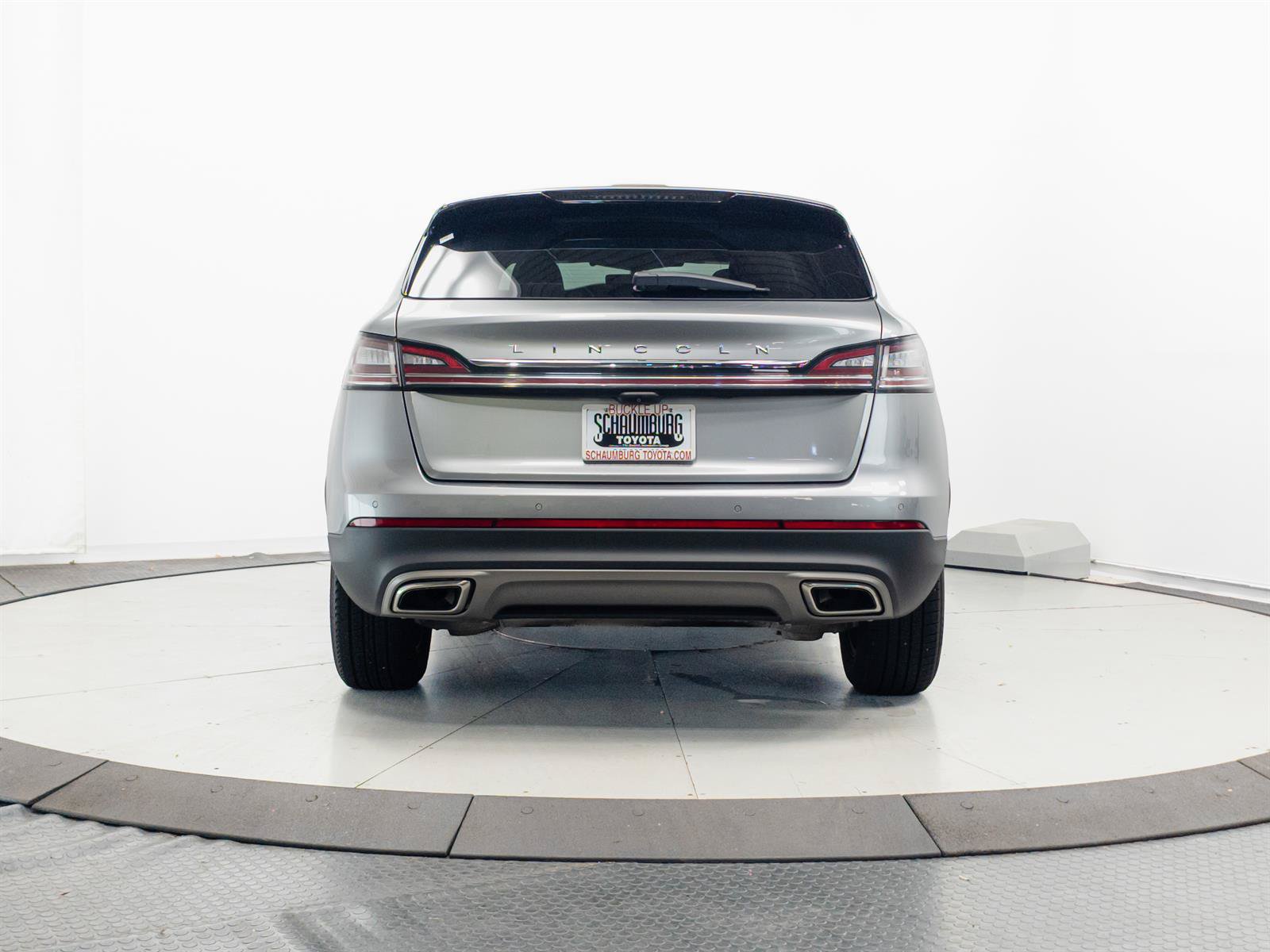 Used 2023 Lincoln Nautilus Reserve AWD/4WD image 10
