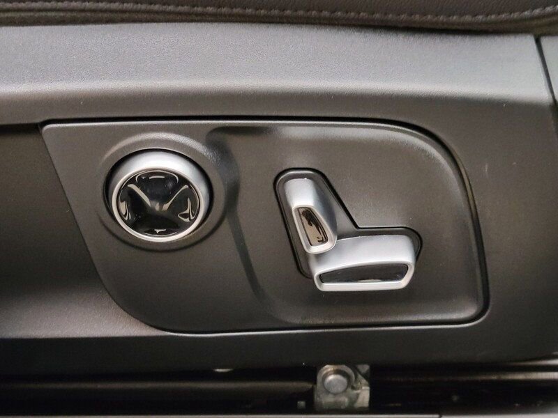 Used 2023 Maserati Levante GT image 45