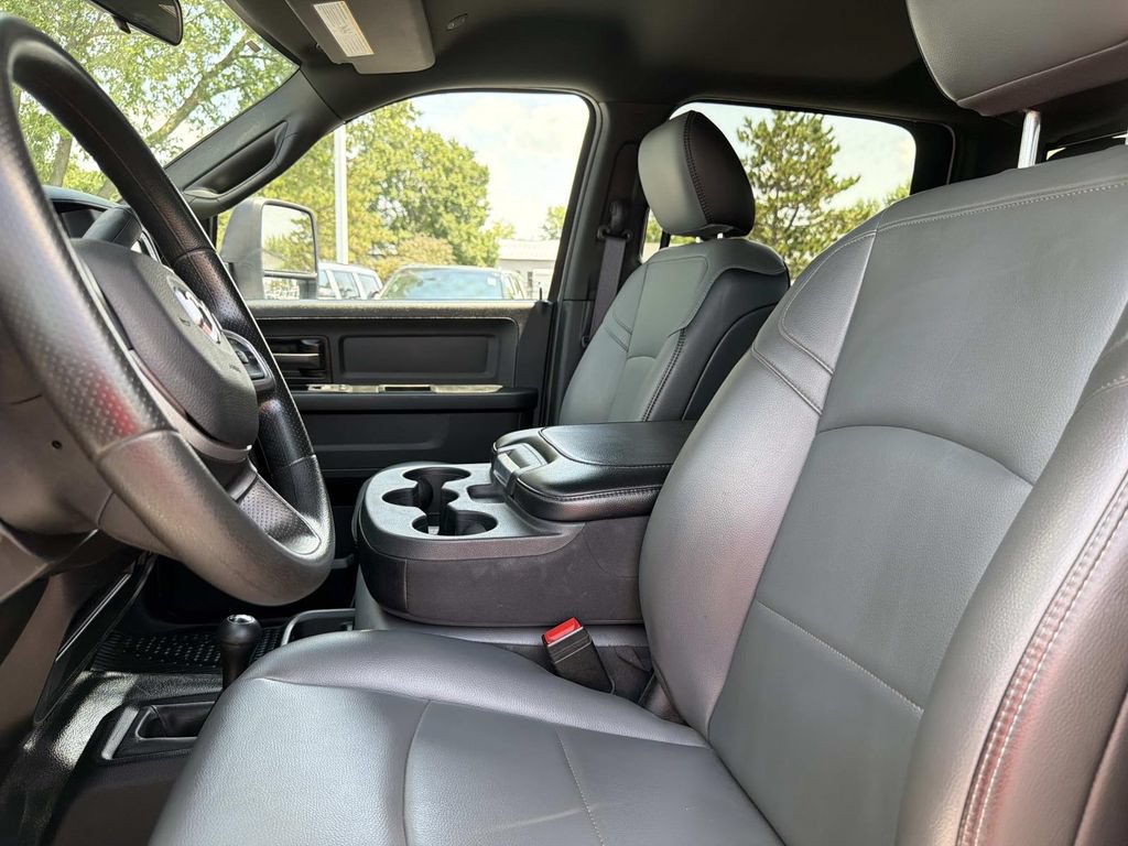 Used 2024 RAM 5500 Tradesman AWD/4WD image 21