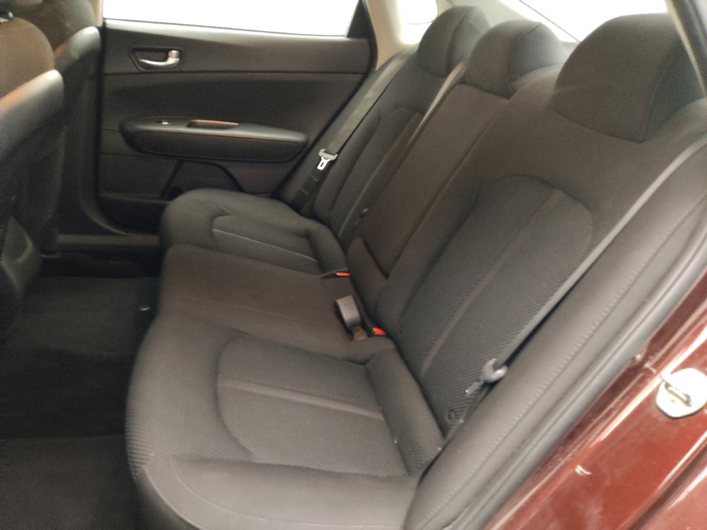 Used 2019 Kia Optima LX image 18