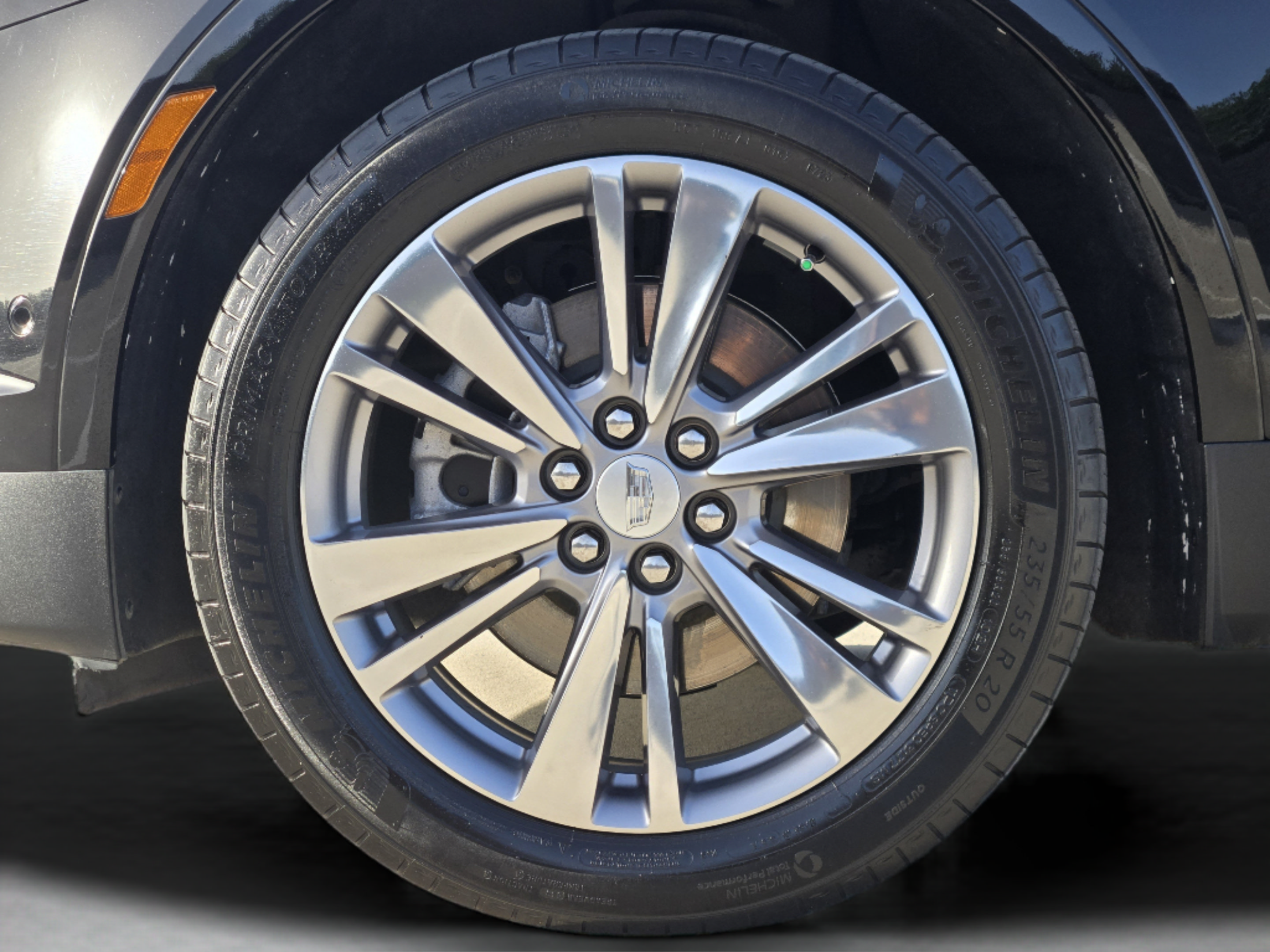 Used 2023 Cadillac XT5 Premium Luxury w/ Technology Package FWD image 30
