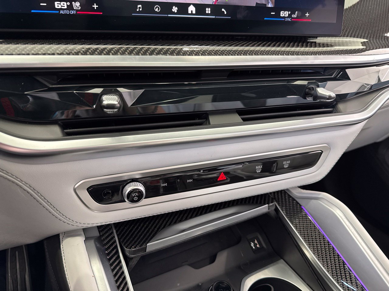 Used 2025 BMW X5 M Competition w/ Executive Package AWD/4WD image 28