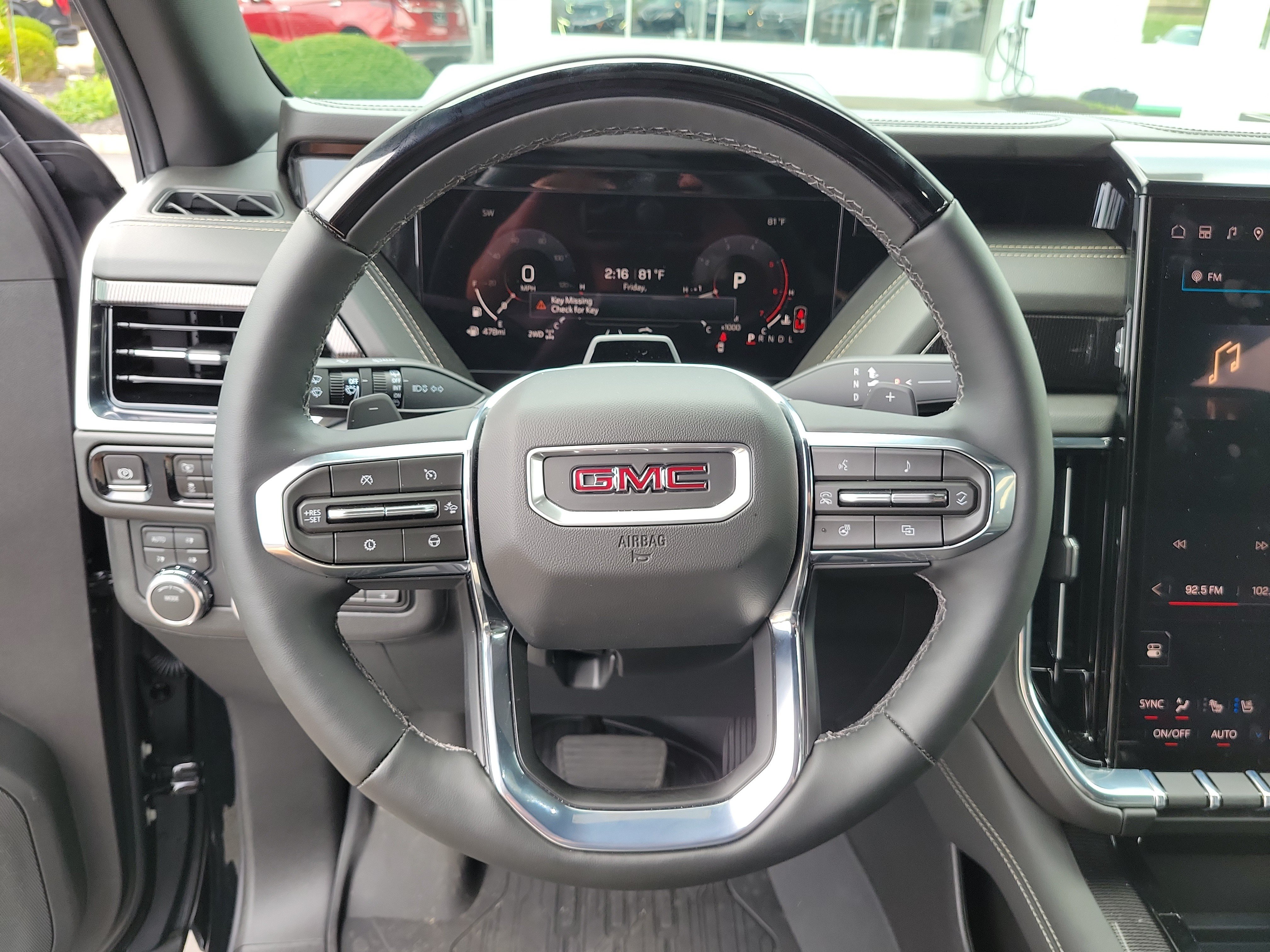 Used 2026 GMC Yukon Elevation w/ Elevation Premium Package AWD/4WD image 21