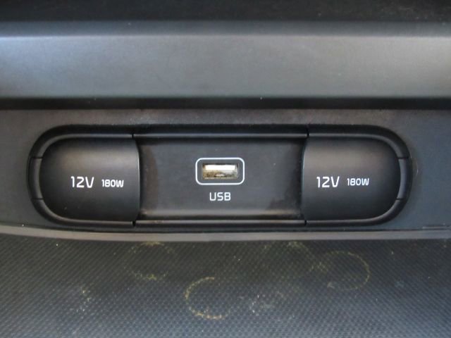 Used 2023 Kia Soul LX w/ LX Technology Package image 42