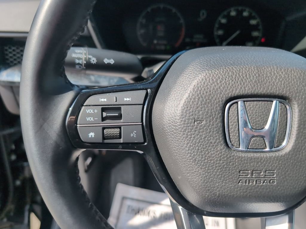 Used 2025 Honda CR-V EX-L image 21