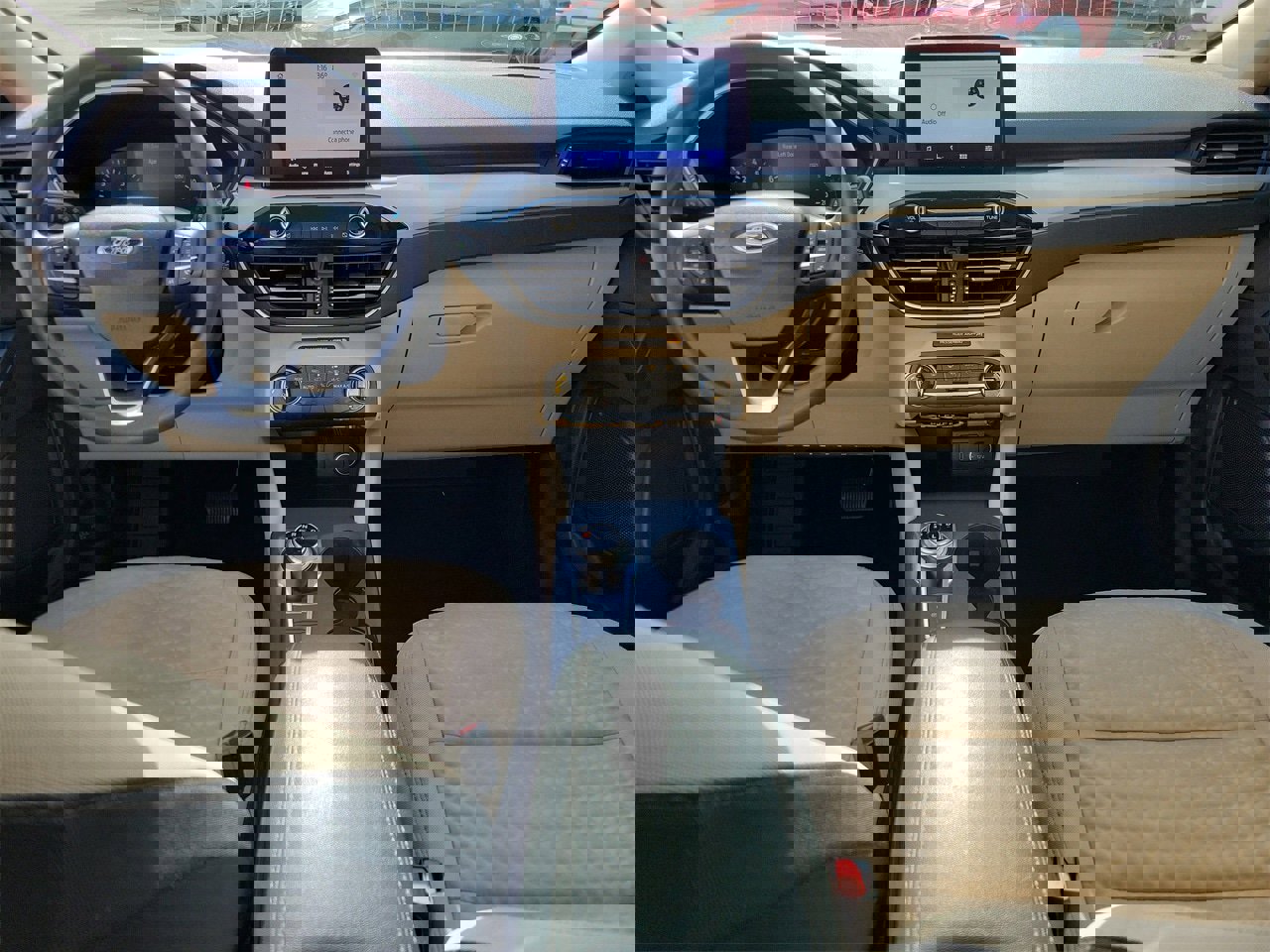 Used 2020 Ford Escape SE image 12