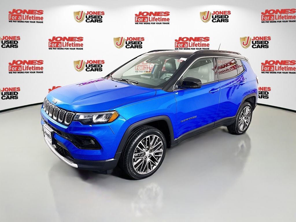 Used 2023 Jeep Compass Limited w/ Elite Group image 13
