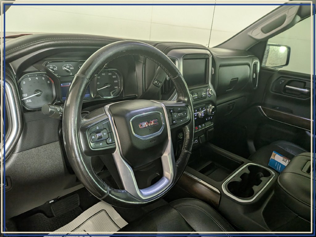 Used 2019 GMC Sierra 1500 SLT w/ SLT Premium Package AWD/4WD image 18