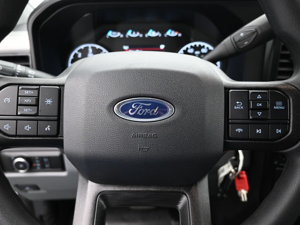 New 2026 Ford F350 XL w/ XL Chrome Package RWD image 9