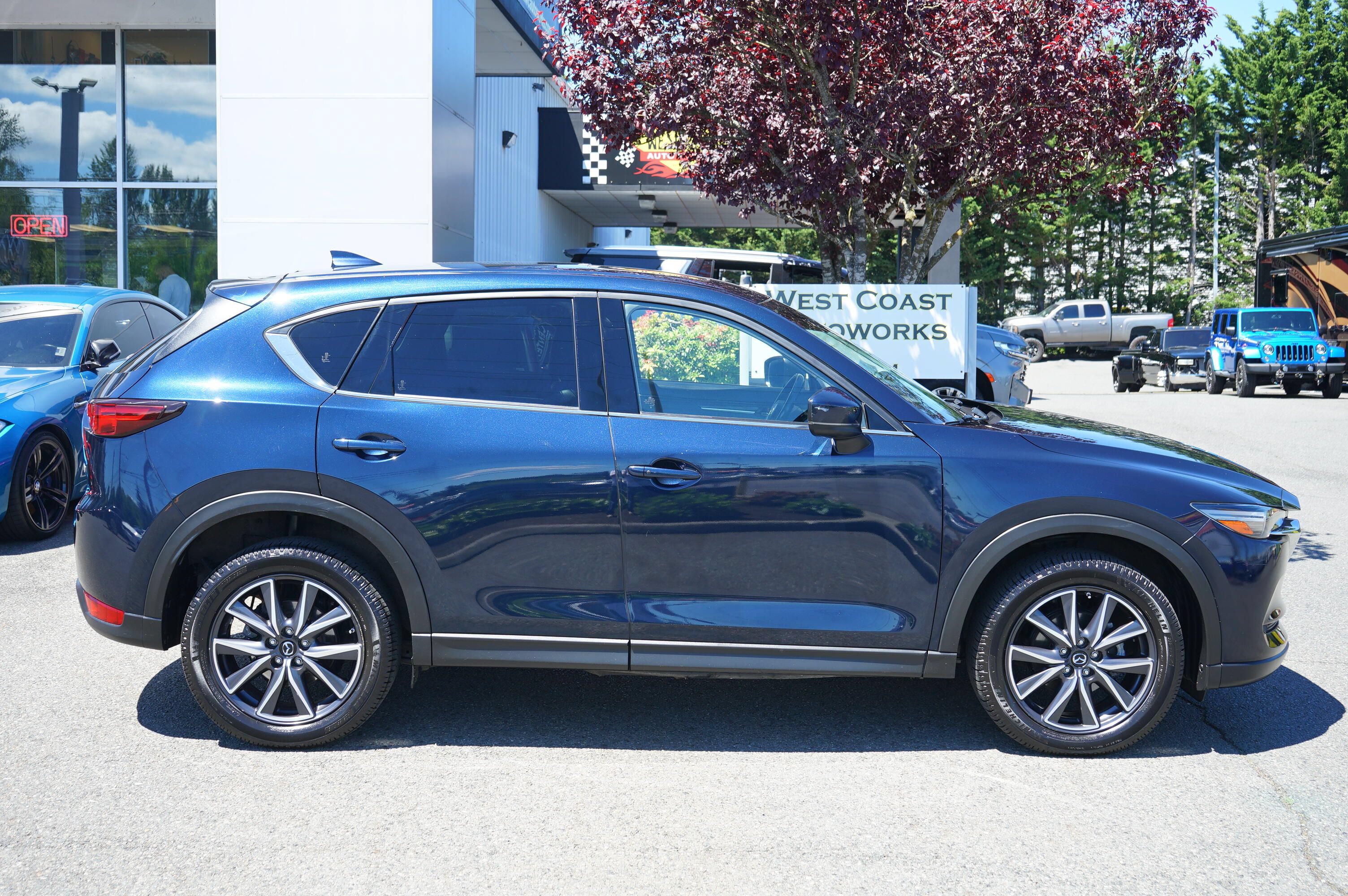 Used 2018 MAZDA CX-5 Grand Touring w/ Premium Package AWD/4WD image 8
