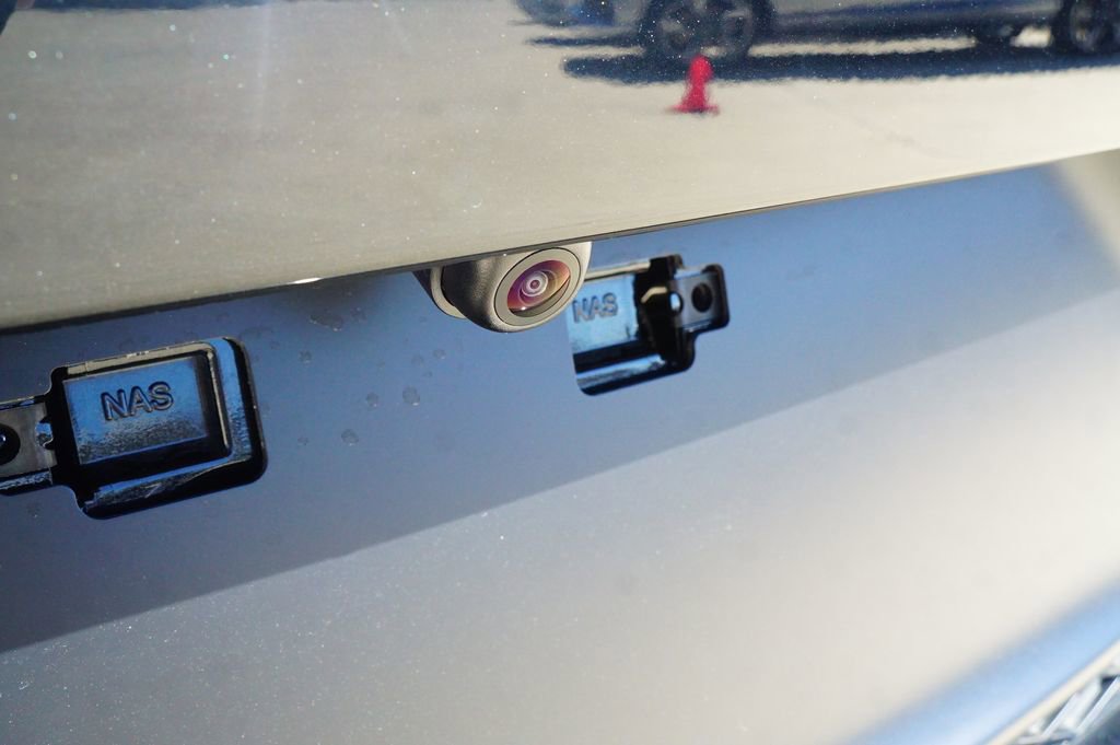 Certified 2025 Genesis GV70 3.5T Sport w/ Sport Advanced Package image 23