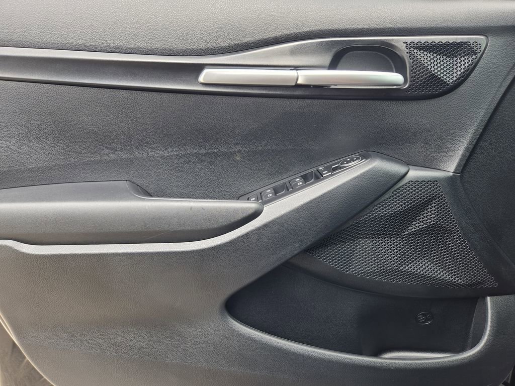 Certified 2026 Kia Seltos LX image 20