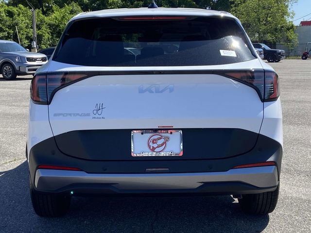 New 2026 Kia Sportage LX FWD image 3