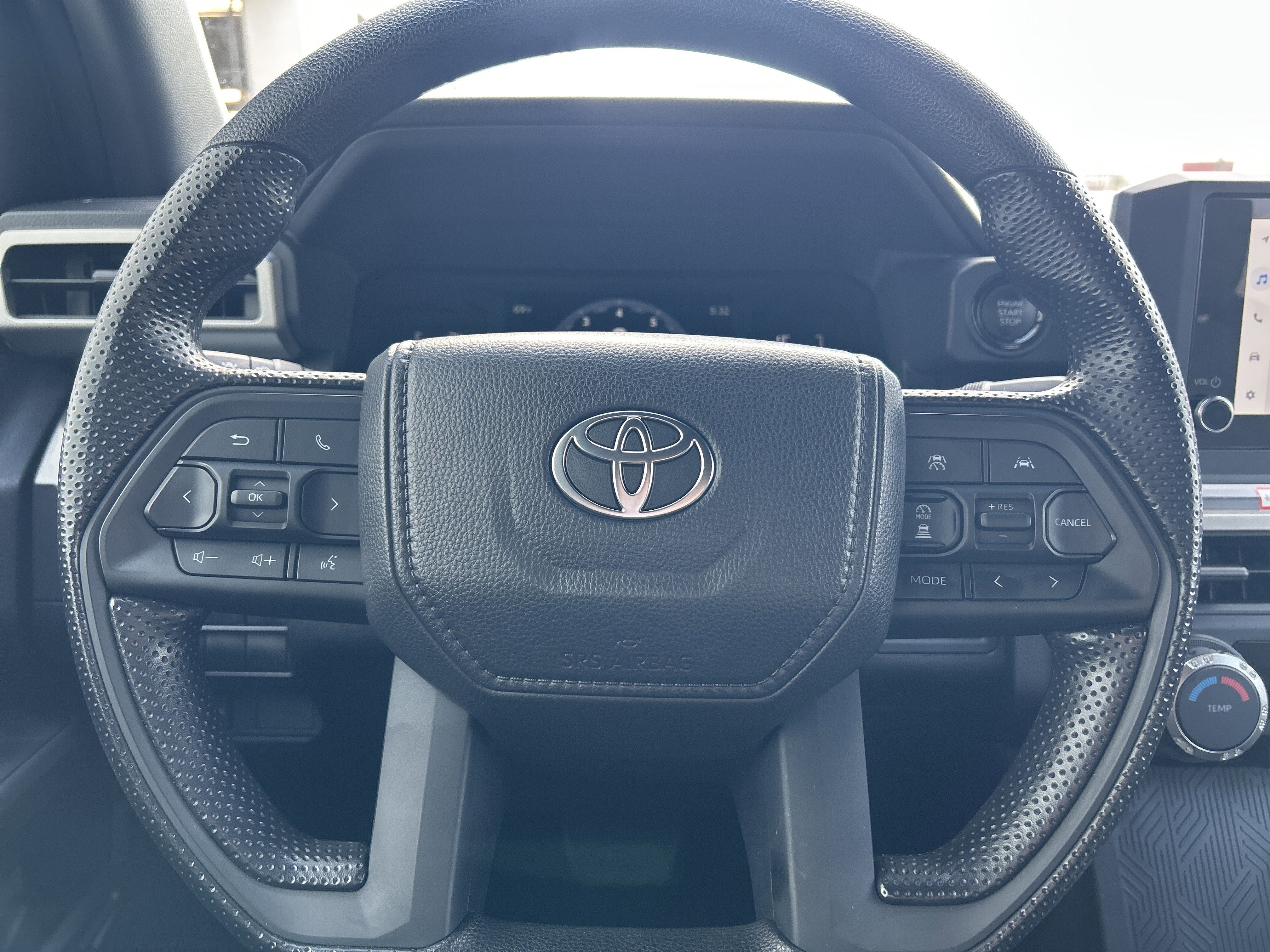 Used 2025 Toyota Tacoma SR5 image 17