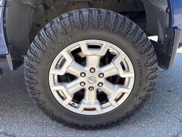Used 2016 Nissan Titan SL AWD/4WD image 12